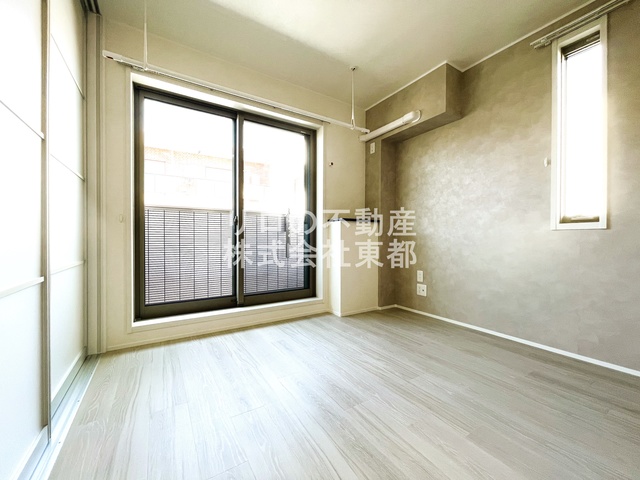 その他部屋・スペース　窓から暖かな日差しが入ります♪