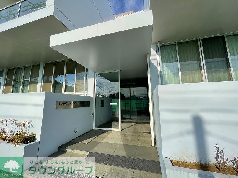 エントランス　部屋探しは株式会社　タウンハウジング　までお気軽にお問合せ…