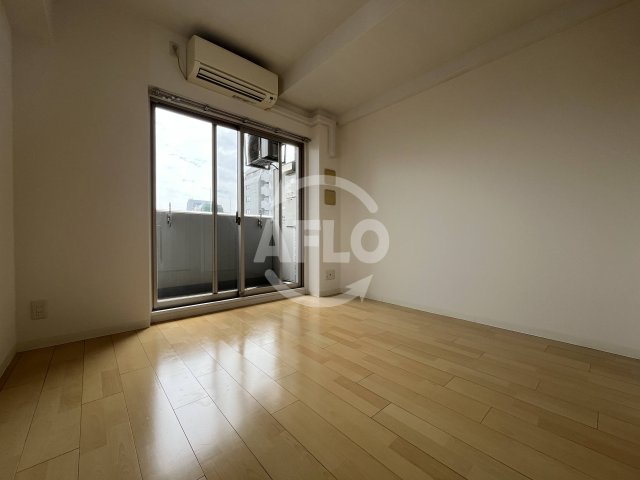 居室・リビング　エスリード新大阪NORTH　リビング