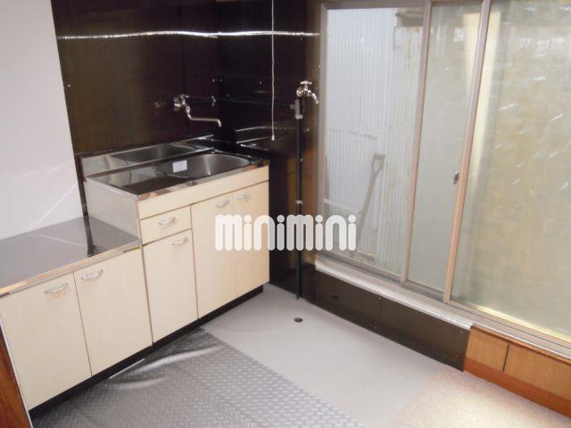 キッチン　洗濯機室内置きです