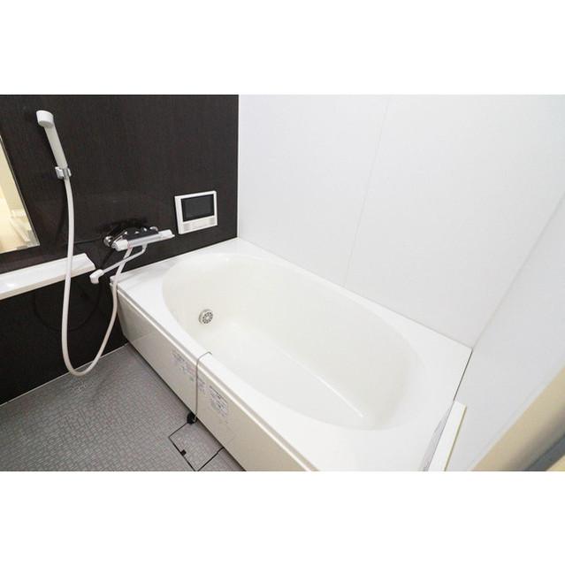 バス・シャワールーム　浴室