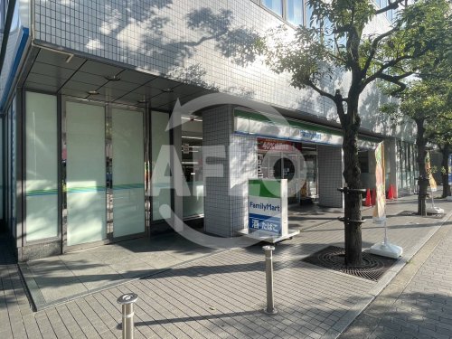 コンビニ　ファミリーマート 北野高校前店（コンビニ）まで40m