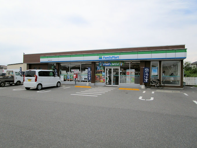 コンビニ　ファミリーマート 倉敷笹沖南店（コンビニ）まで1556m