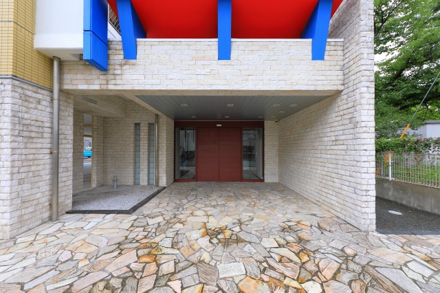 エントランス　エントランス