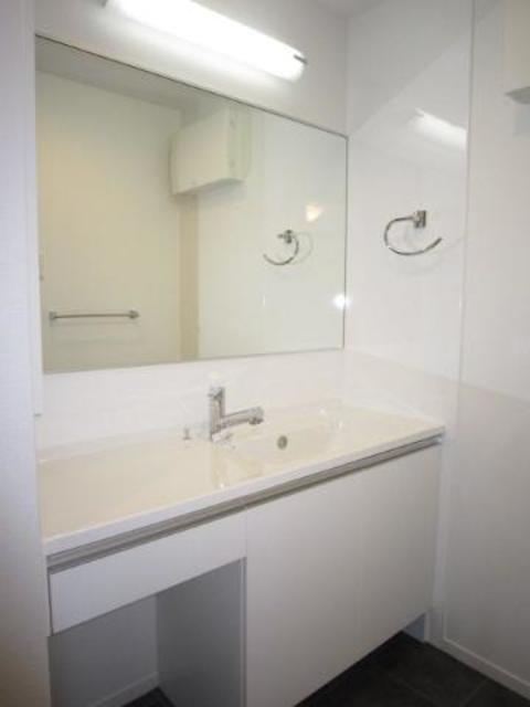 洗面設備　洗髪洗面化粧台