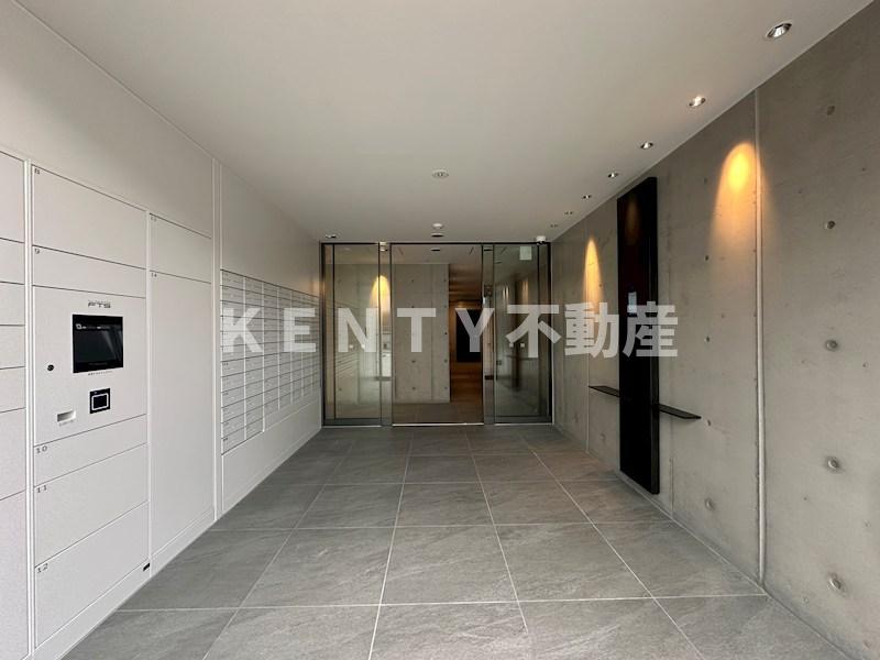 エントランス　建物の内部です