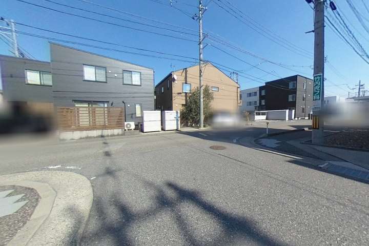 その他　前面道路（その他）まで0m