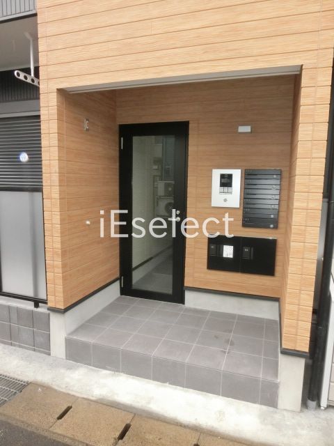 エントランス　お部屋につながるエントランスです