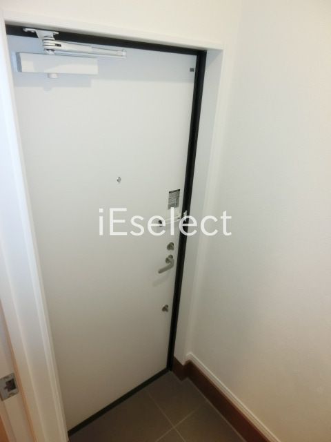 玄関　シューズボックス付きの玄関です