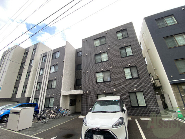 建物外観　札幌市中央区北３条東「Ｘ－ｓｔａｒ札幌」