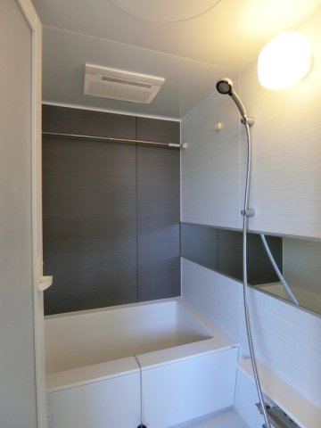 バス・シャワールーム　バス※別部屋参考写真