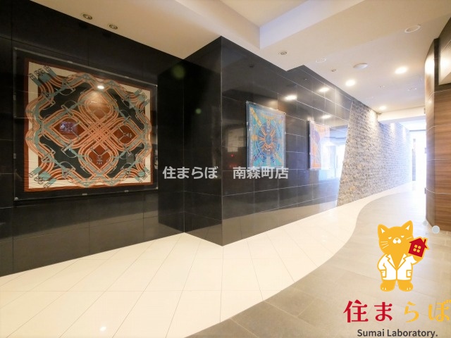 エントランス　共用部の印象も大切に