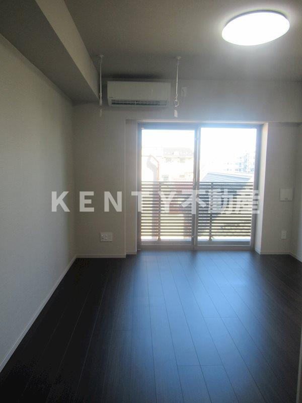 居室・リビング　ゆったり過ごせる居間です