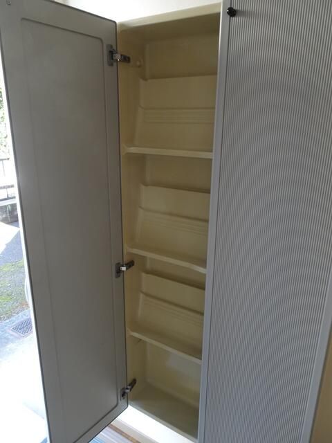 玄関　※玄関収納