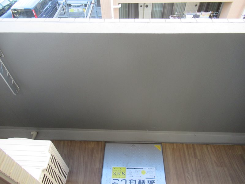 バルコニー　お洗濯にも便利なバルコニー付き