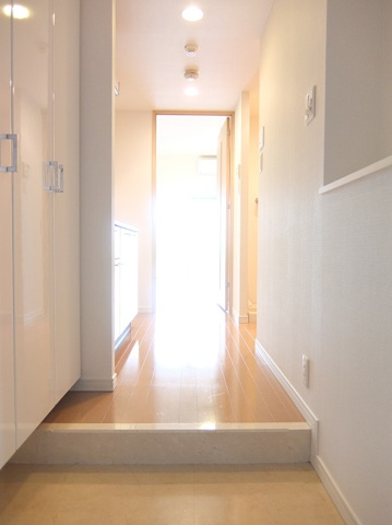 玄関　※別室参考写真