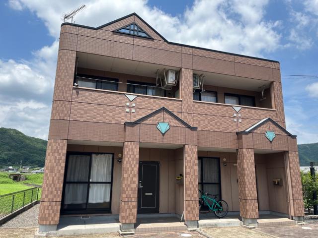 建物外観　外観写真（昼）