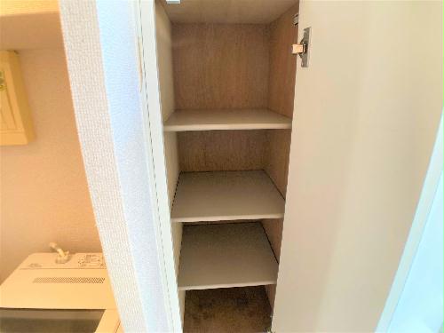 玄関　設備・仕様は号室により異なる為、現況を優先致します。