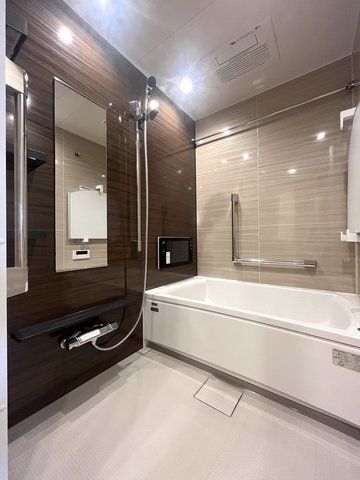 バス・シャワールーム　バス