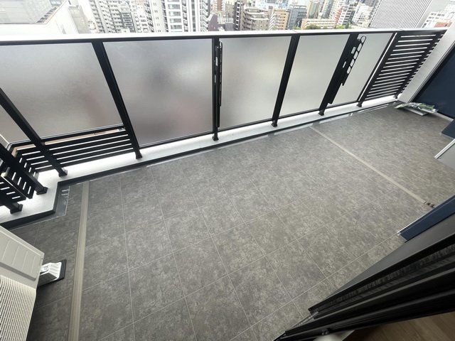 バルコニー　バルコニー