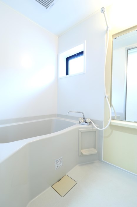 バス・シャワールーム　浴室は換気できます！