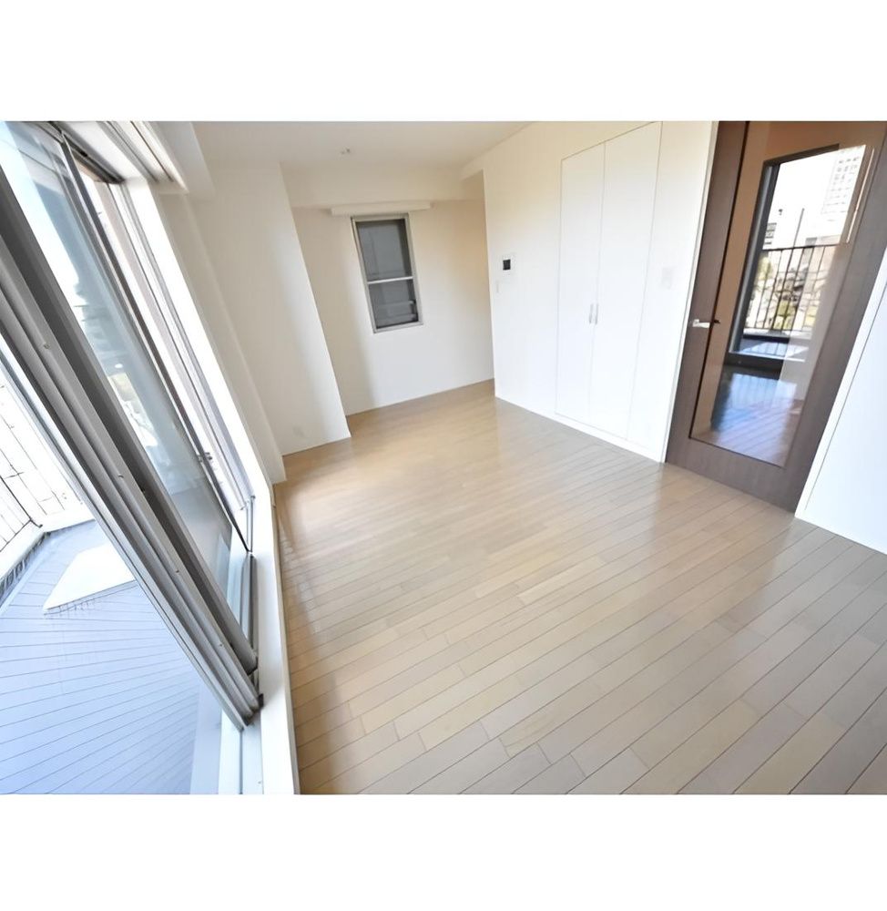 居室・リビング　☆広々とした居室☆