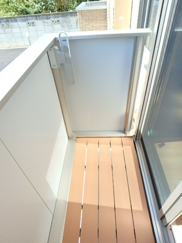 バルコニー　図面と現状に相違がある場合には現状を優先