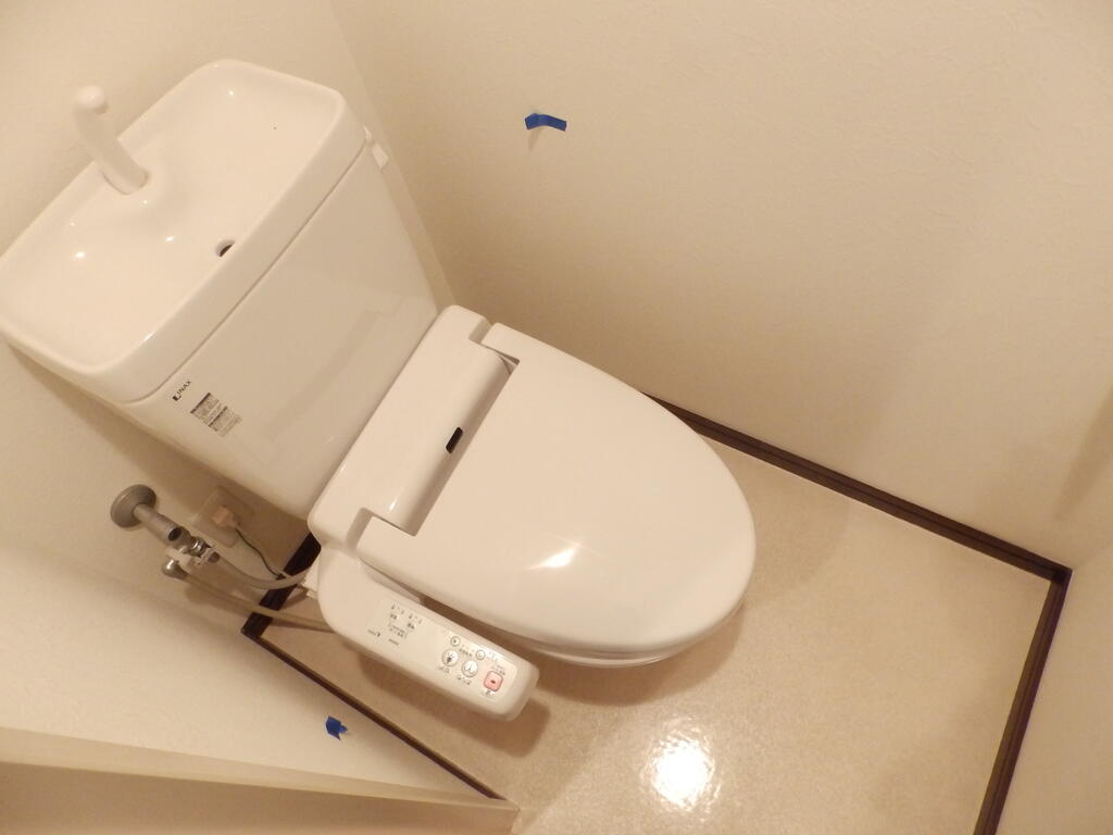 トイレ　ウォシュレット