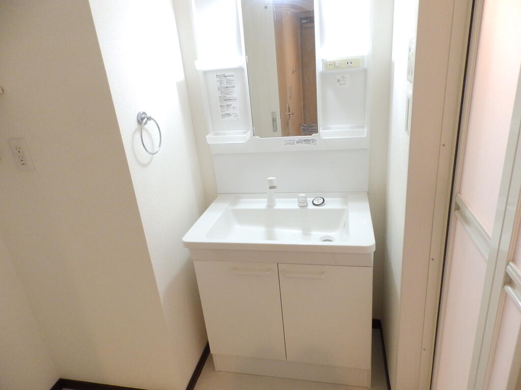 洗面設備　シャンプードレッサー