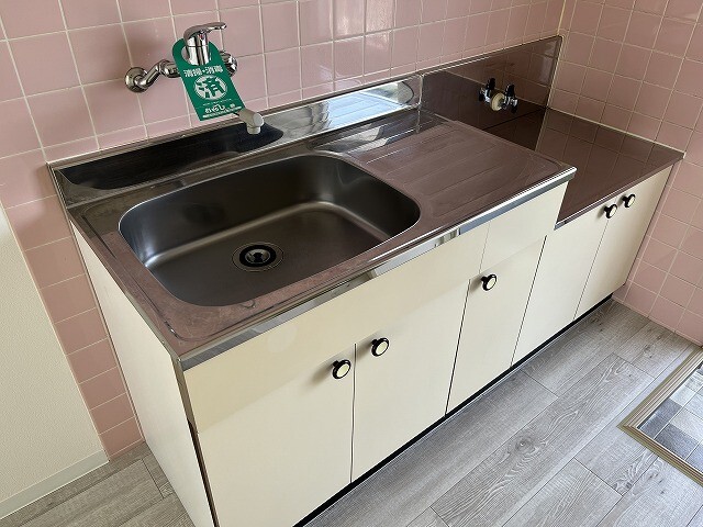 キッチン　※現況を優先します。