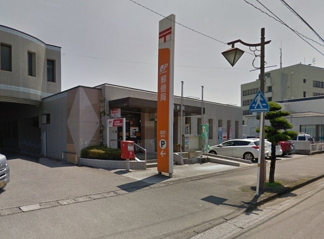 郵便局　清武郵便局（郵便局）まで878m