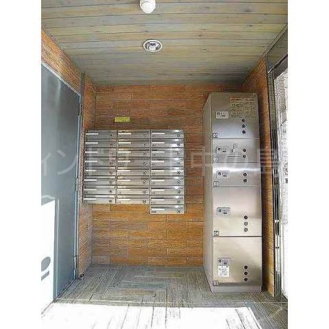 エントランス　詳細は、ウィンドワード中の島までご相談下さい。