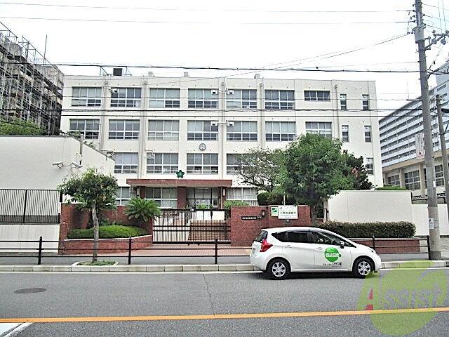 小学校　大阪市立新東三国小学校（小学校）まで458m