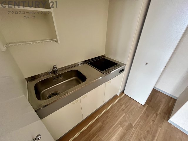 キッチン　IH２口コンロついてます♪