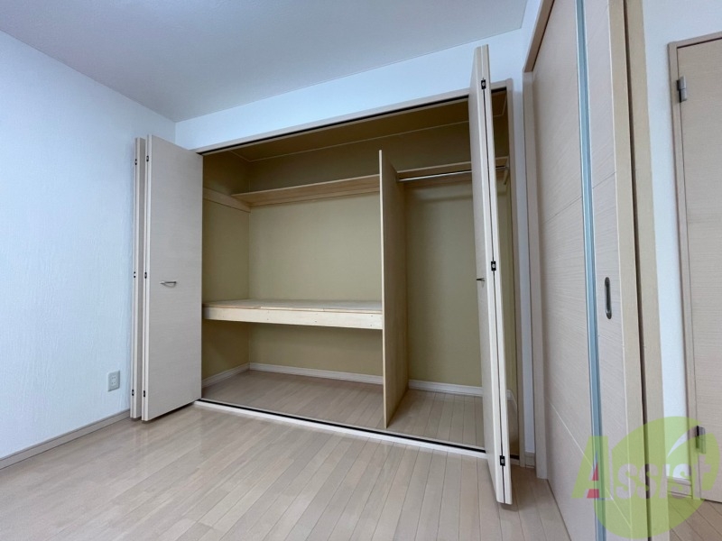 収納　収納もバッチリあるのでお部屋が片付きますよ！