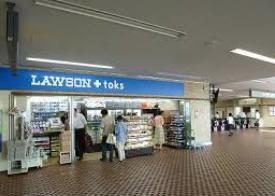 コンビニ　ローソンＬＡＷＳＯＮ（コンビニ）まで178m