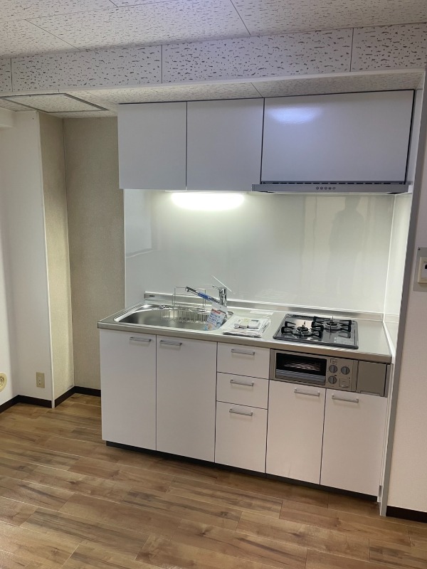 キッチン　システムキッチンになります