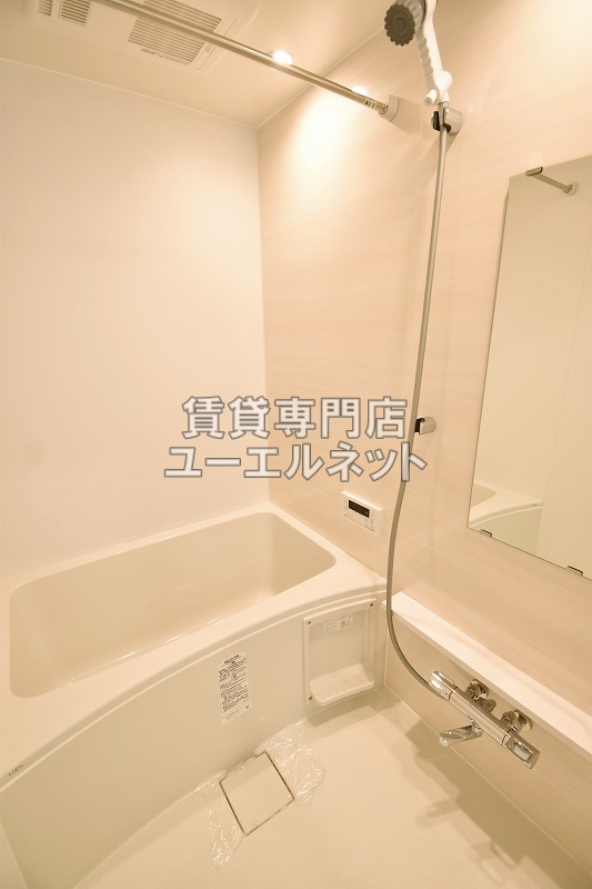 バス・シャワールーム　浴室