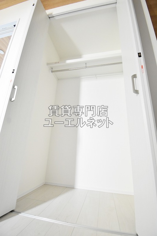 収納　クローゼット