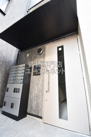 エントランス　エントランス