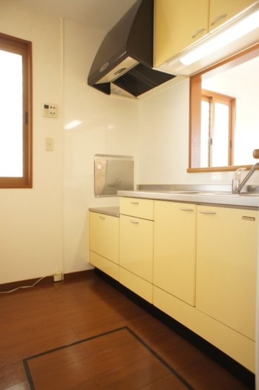 キッチン　図面と現状に相違がある場合には現状を優先