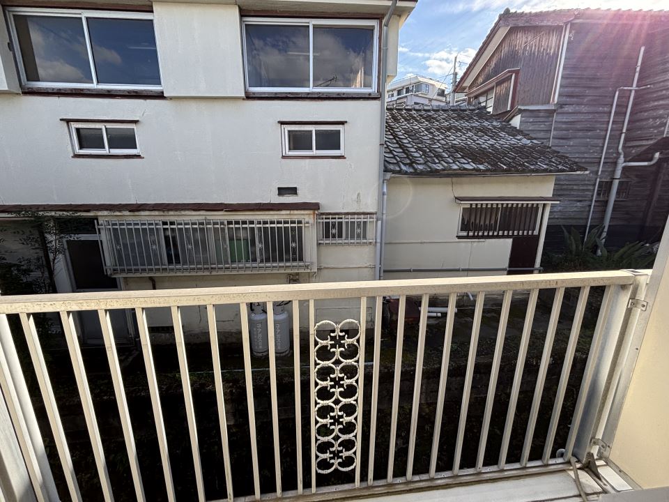 バルコニー　ちゃんと日差しが入ります