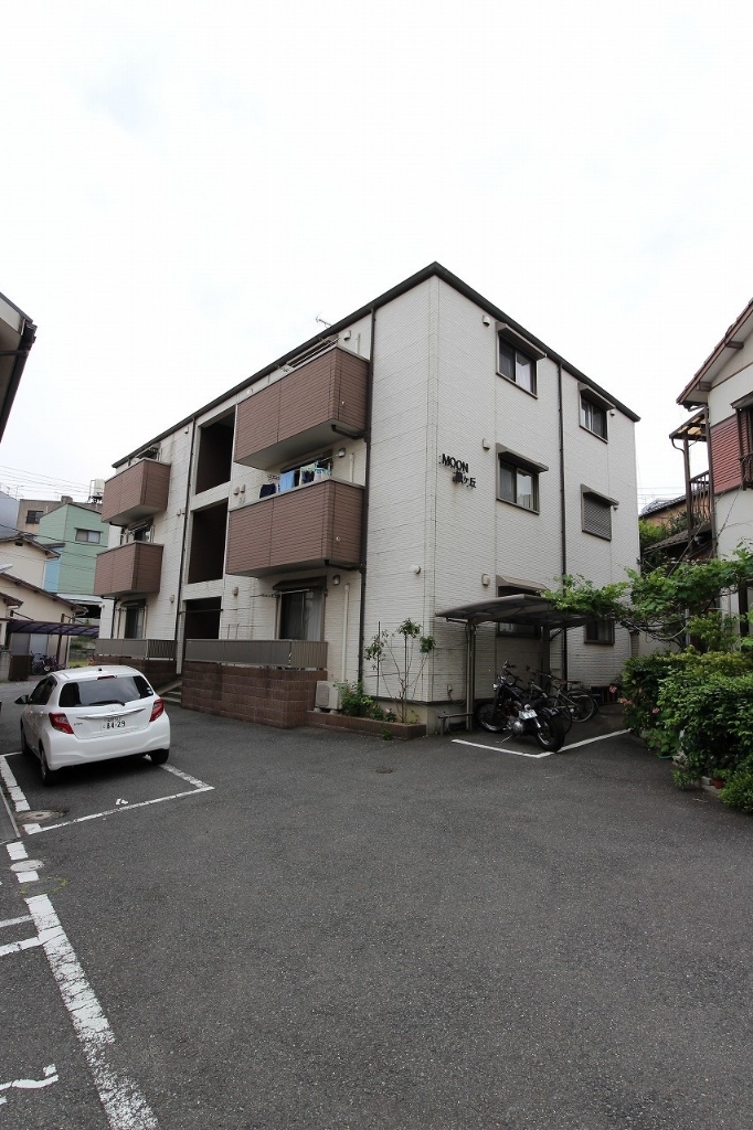 建物外観　閑静な住宅街です。