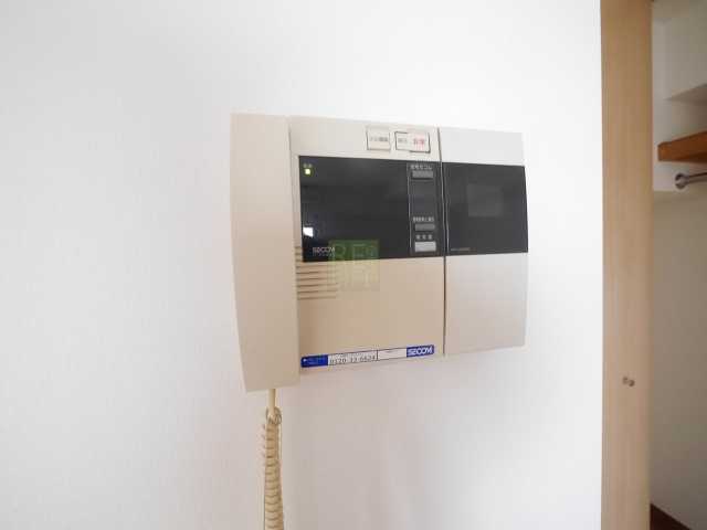 セキュリティ　アクロス新宿