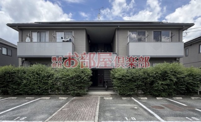 建物外観　落ち着いた雰囲気の外観です