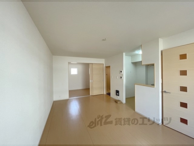 居室・リビング　リビング