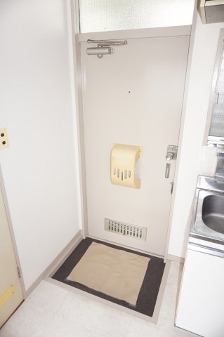 玄関　パークサイド桜木　玄関