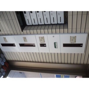 ロビー　宅配ボックス