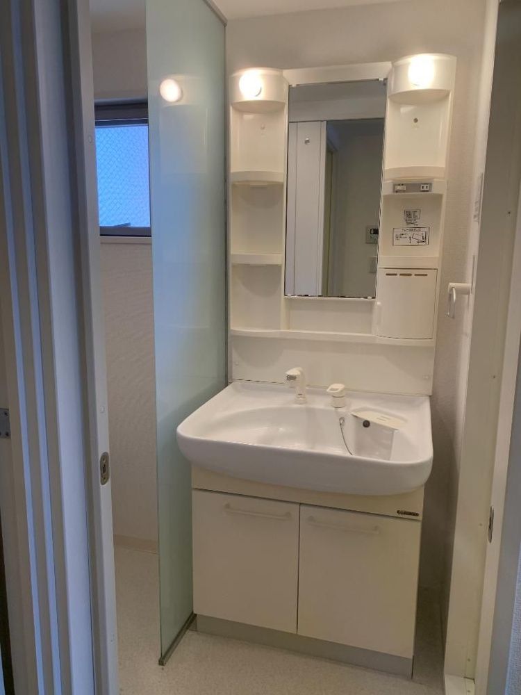 洗面設備　参考写真です