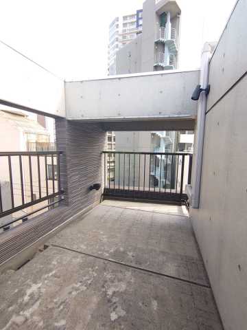 バルコニー　ソウヨツヤフナマチ